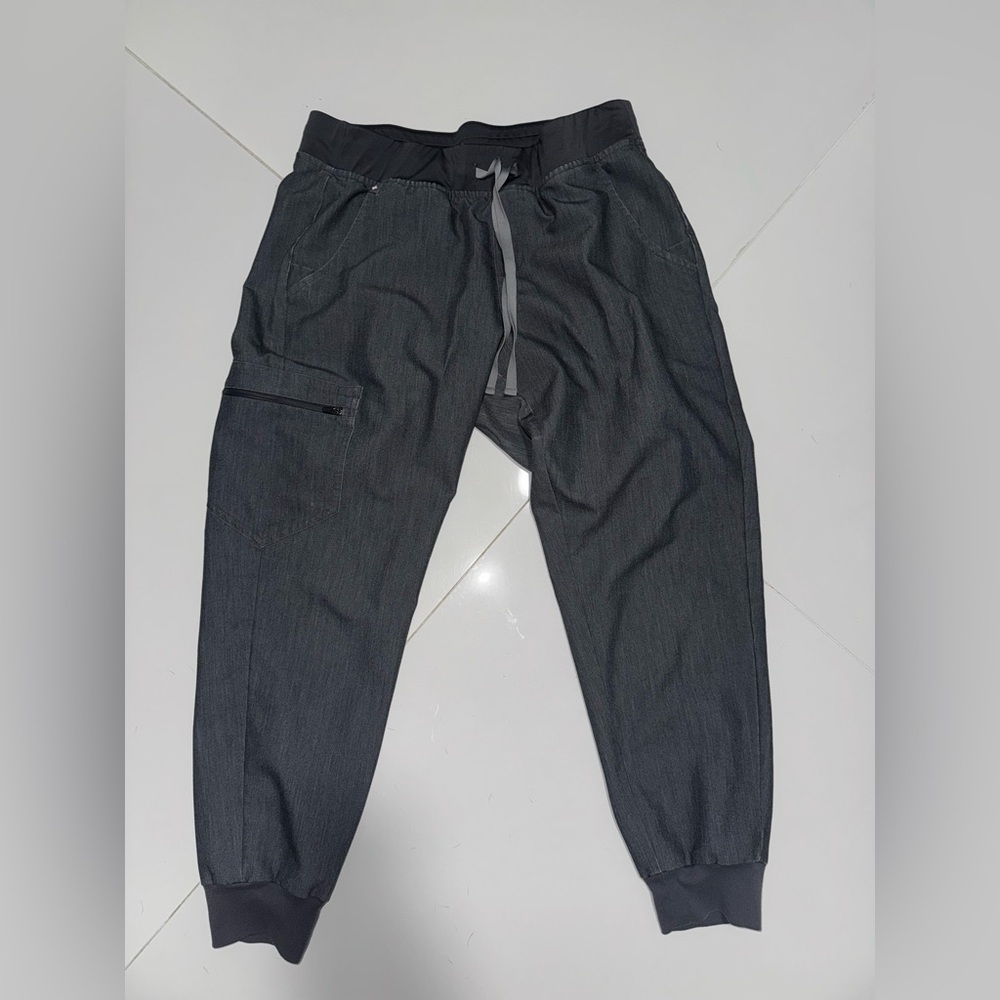 Figs Scrub Pants Joggers Gray Medium Petite